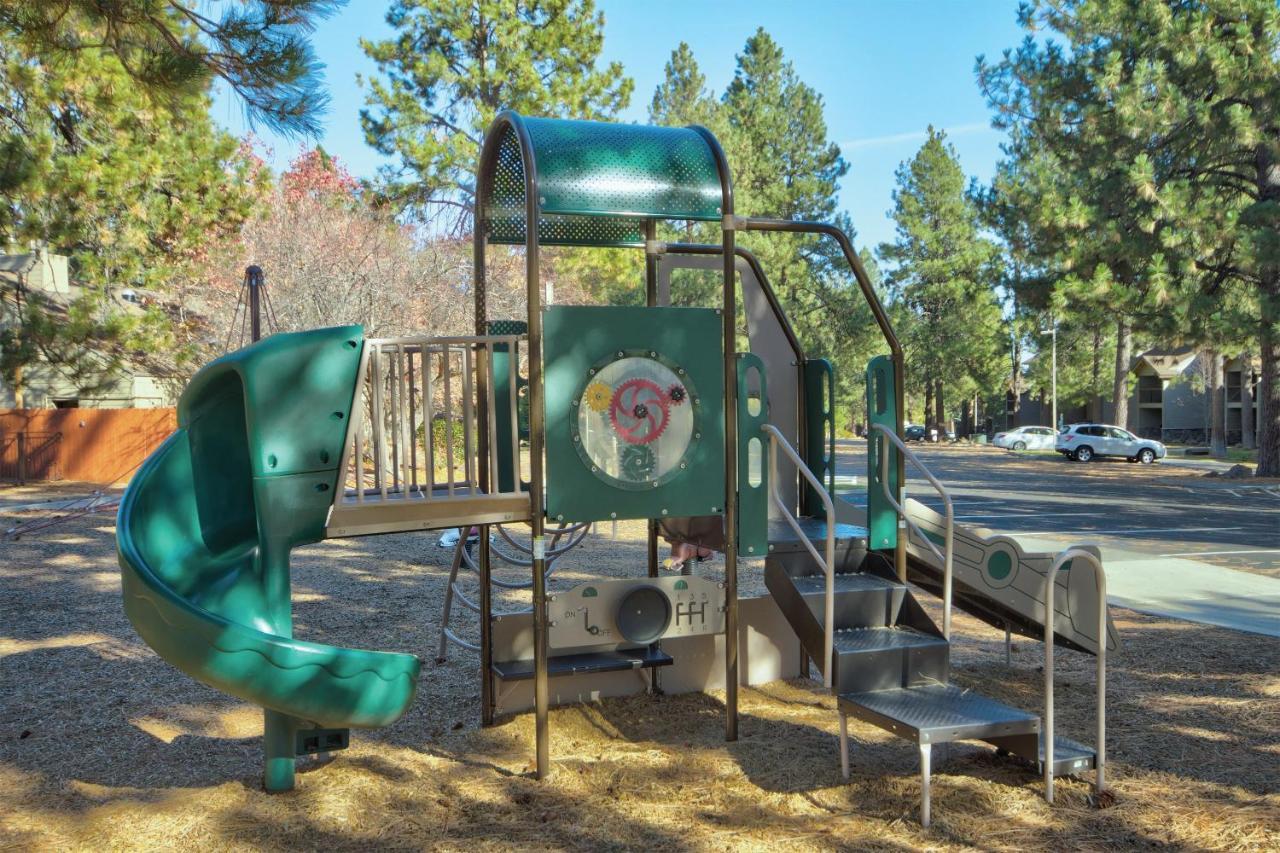 第七避暑山庄酒店 Deschutes River Woods 外观 照片