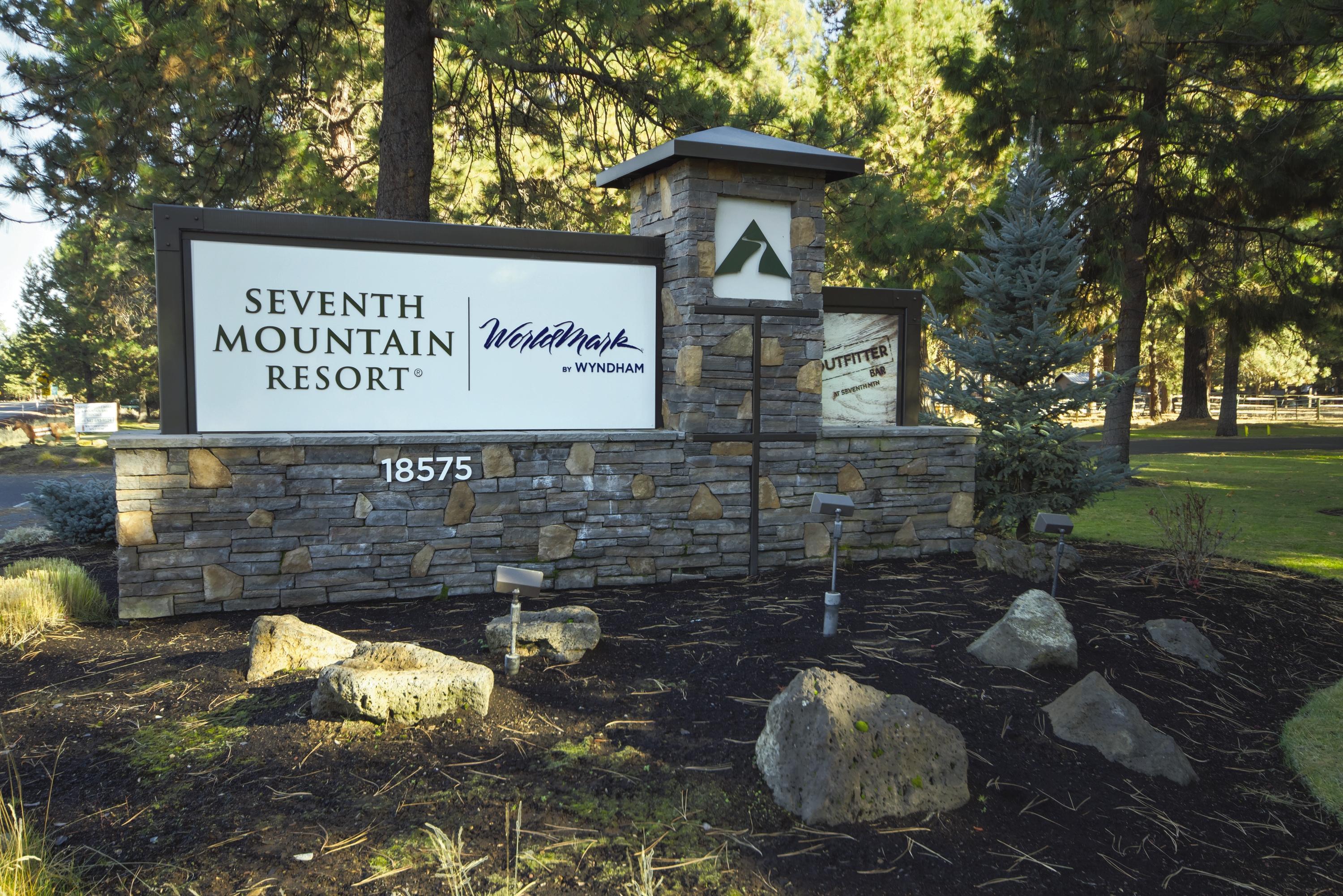 第七避暑山庄酒店 Deschutes River Woods 外观 照片